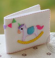 Вырубка из фетра Обложка для проездного с лошадкой  - купить для кожевенного хобби