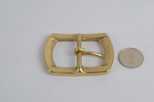 Пряжка 34 мм латунная с перекладиной 34L-66 | Галерея фото | Pava.pro фото 2 Пряжка 34 мм латунная с перекладиной 34L-66 PR 34L-66 - фото товара фото 2
