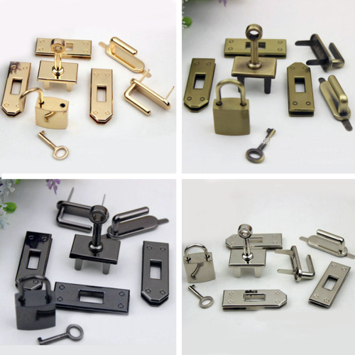 Комплект фурнитуры c замочком для сумок Комплект фурнитуры c замочком для сумок