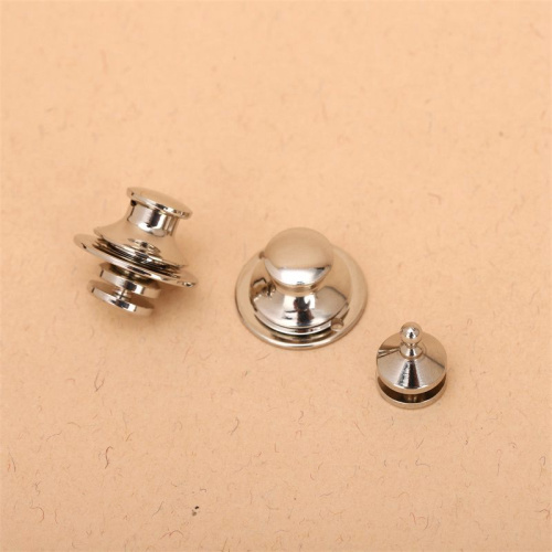 Кнопка-застежка с фиксатором яхтенная латунь с покрытием под серебро | Галерея фото | Pava.pro фото 3 Кнопка-застежка с фиксатором яхтенная латунь с покрытием под серебро FBB-S021 - фото товара фото 3