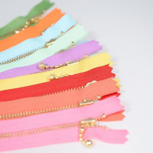 Молния металлическая №3 17 см зубья под золото, пуллер Шар YKK Япония