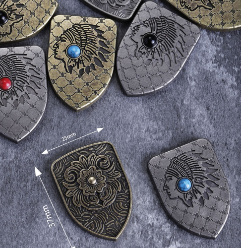 Кончо для кожаных изделий 25 мм на два винта фото 3