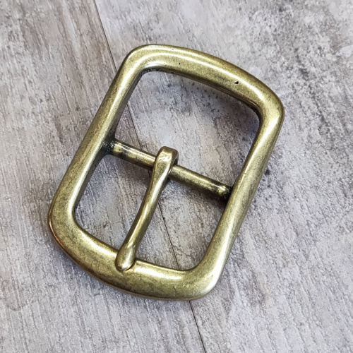Пряжка 38 мм латунная с перекладиной Антик L-540 | Галерея фото | Pava.pro Пряжка 38 мм латунная с перекладиной Антик L-540 PR 38L-540 - фото товара