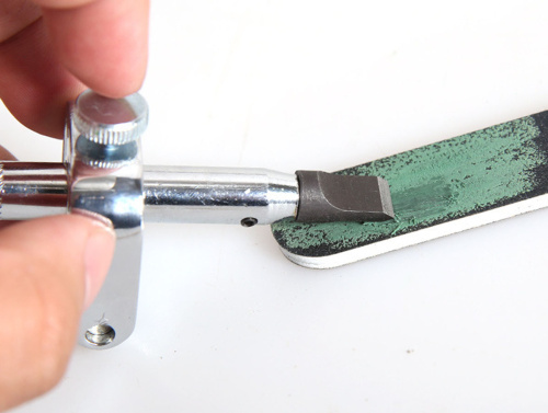 Приспособление для заточки поворотного ножа | Галерея фото | Pava.pro фото 2 Приспособление для заточки поворотного ножа PZ PN-1 - фото товара фото 2