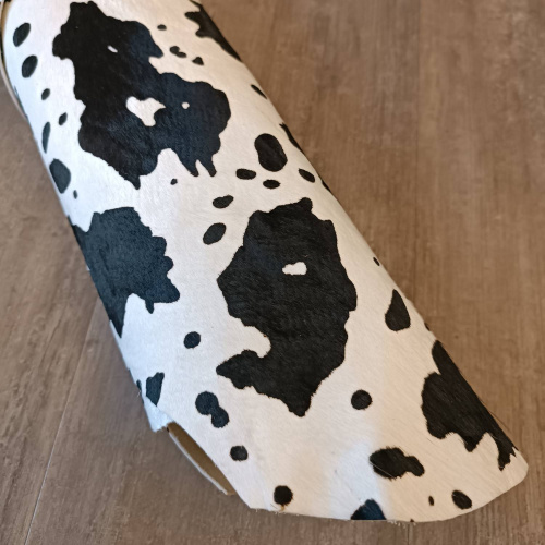 Кожа с ворсом КРС 1,2-1,4 мм Корова бело-чёрная фото 5