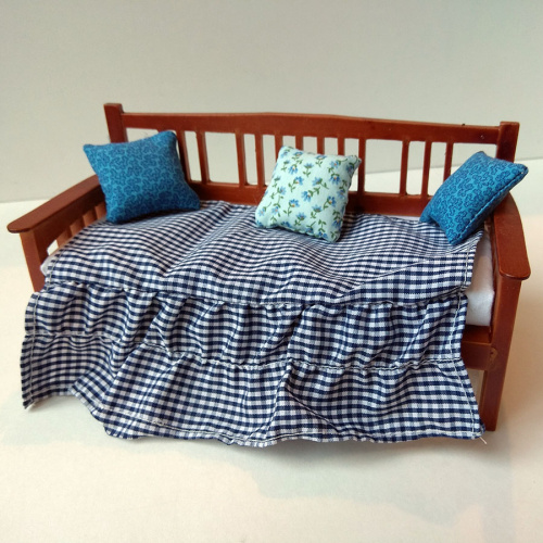 Диван для кукол с подушками Миниатюра 1:12 | Галерея фото | Pava.pro Диван для кукол с подушками Миниатюра 1:12 - фото товара