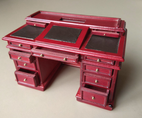 Миниатюра для кукол Стол письменный Махагон  SP-02 - фото товара фото 2