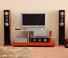 Музыкальный центр и телевизор на тумбе для кукольного дома  - купить для кожевенного хобби