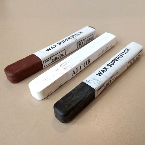 Восковый карандаш WAX SUPERSTICK Восковый карандаш WAX SUPERSTICK