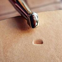 Штамп для тиснения по коже B 702 А LS  - купить для кожевенного хобби