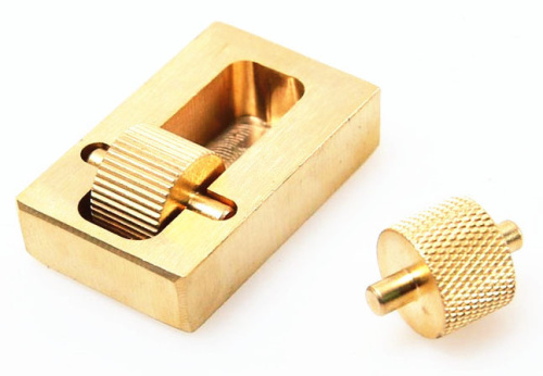 Машинка для окрашивания уреза кожи металл   - фото товара