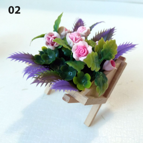 Цветы в деревянной подставке для кукольного дома фото 3