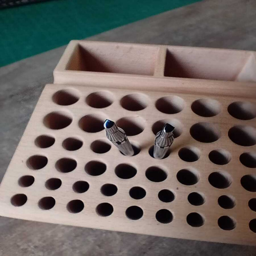 Штамп для тиснения по коже F890 Япония | Галерея фото | Pava.pro фото 5 Штамп для тиснения по коже F890 Япония CRAFT-F890 - фото товара фото 5