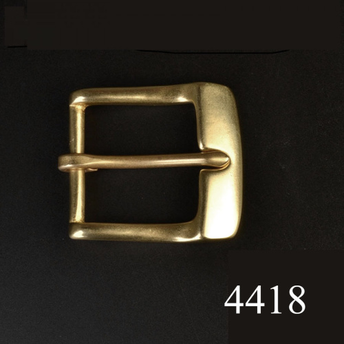 Пряжка 40 мм латунная L4418 | Галерея фото | Pava.pro Пряжка 40 мм латунная L4418 PR 40L 4418 - фото товара