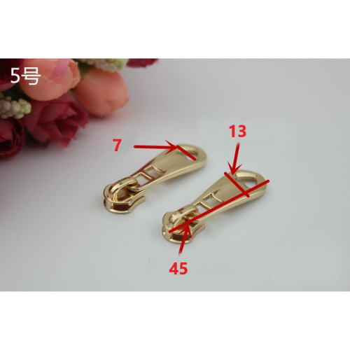 Бегунок с пуллером для молнии №5 под золото фото 10 Бегунок с пуллером для молнии №5 под золото фото 10