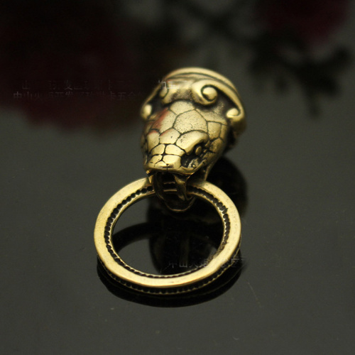 Кончо для кожаных изделий Голова змеи с кольцом латунь  KM 1230 - фото товара