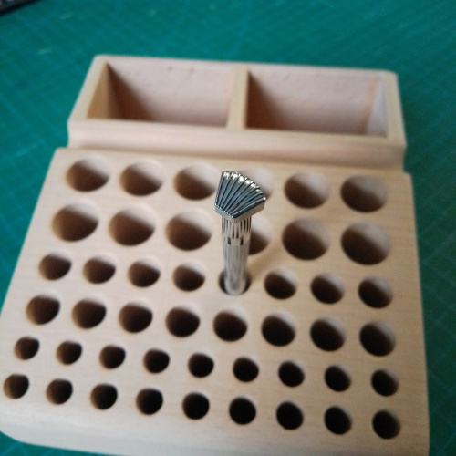 Штамп для тиснения по коже F918 Япония  F918 - фото товара фото 3