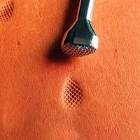 Штамп для тиснения по коже P-213 LS  - купить для кожевенного хобби