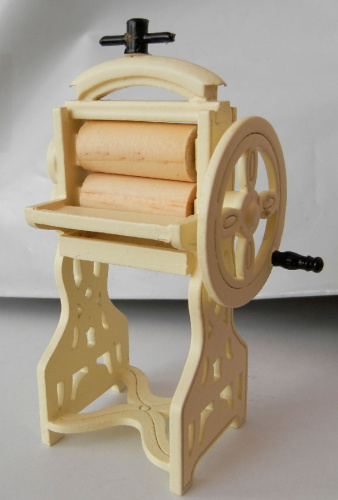 Стиральная машина старинная для кукольного домика | Галерея фото | Pava.pro Стиральная машина старинная для кукольного домика - фото товара