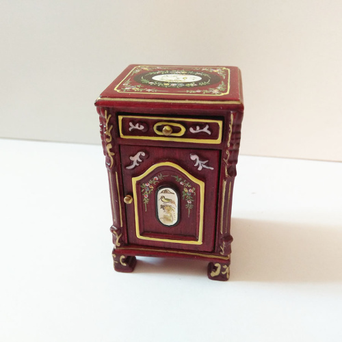 Миниатюра для кукол Тумбочка расписная | Галерея фото | Pava.pro Миниатюра для кукол Тумбочка расписная - фото товара