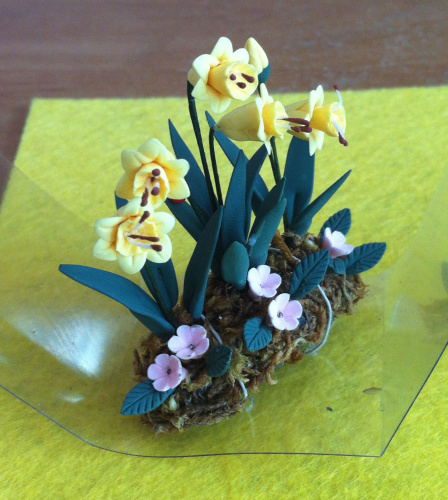 Нарциссы садовые для кукольного дома  NR Z05 - фото товара фото 3