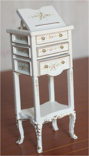 Бюро для кукол Золото и роспись на белом | Галерея фото | Pava.pro Бюро для кукол Золото и роспись на белом - фото товара