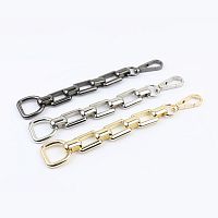 Цепь галантерейная квадратные звенья с карабином 