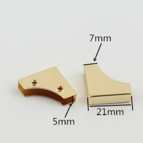 Уголок металлический для сумок фото 2 Уголок металлический для сумок фото 2
