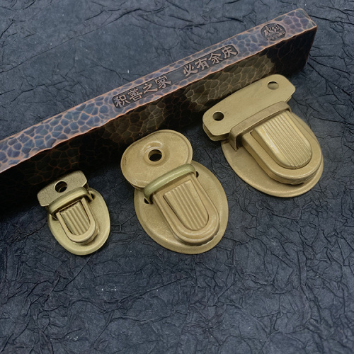 Застежка портфельная 15-30 мм Латунь 