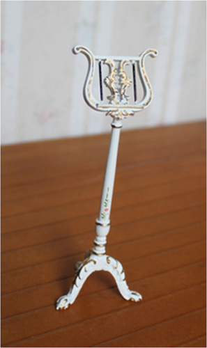 Миниатюра для кукол Пюпитр золото на белом 1:12 | Галерея фото | Pava.pro Миниатюра для кукол Пюпитр золото на белом 1:12 - фото товара