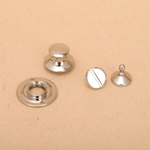 Кнопка-застежка с фиксатором яхтенная латунь с покрытием под серебро | Галерея фото | Pava.pro фото 2 Кнопка-застежка с фиксатором яхтенная латунь с покрытием под серебро FBB-S021 - фото товара фото 2