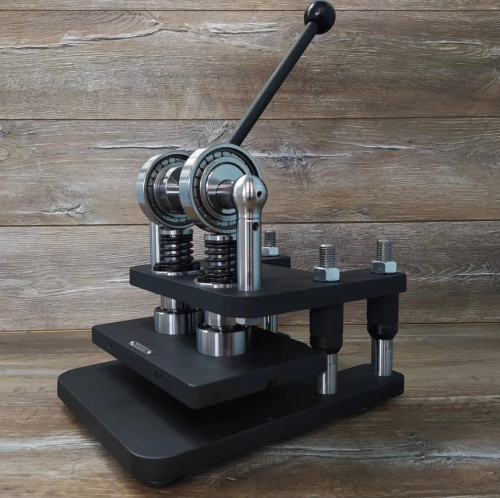 АРЕНДА Пресса ручного для вырубки Плита 160х250 мм   - фото товара