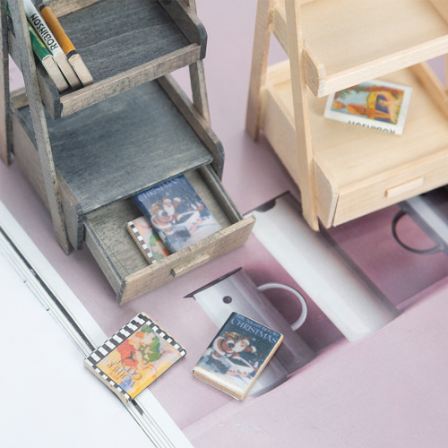 Полка напольная для кукол с выдвижным ящиком фото 5 Полка напольная для кукол с выдвижным ящиком фото 5