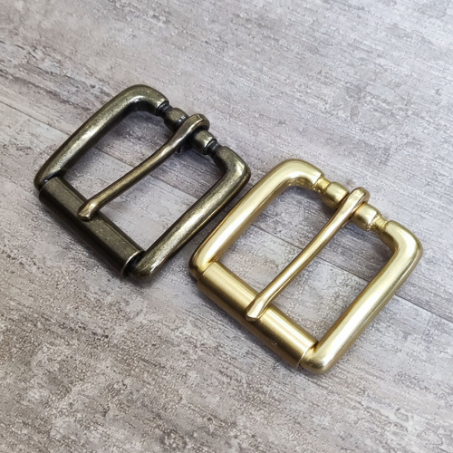 Пряжка 40 мм латунная с роликом L92 Пряжка 40 мм латунная с роликом L92