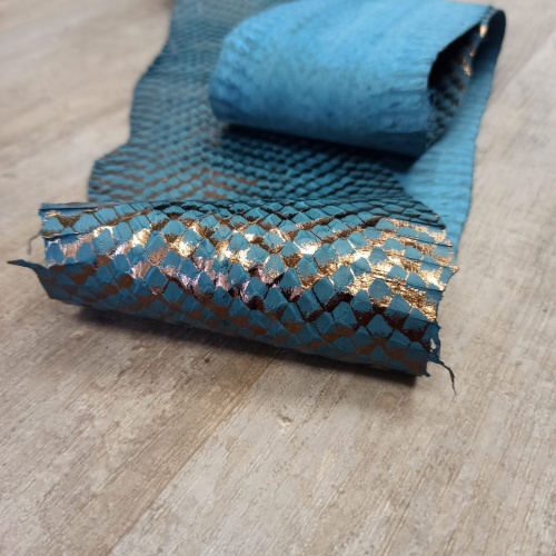 Кожа Питона 0,5 мм Темно голубой | Галерея фото | Pava.pro фото 2 Кожа Питона 0,5 мм Темно голубой PIton30 - фото товара фото 2