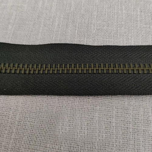 Молния металлическая №5 YKK рулонная зубья темная бронза  YKK_5 bbronz - фото товара