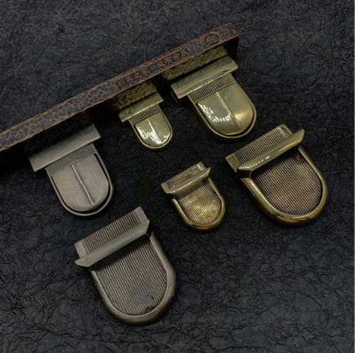 Застежки портфельные с рельефной кнопкой Латунь фото 5