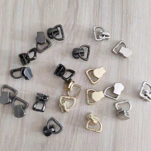 Бегунок с петлей для пуллера для молнии №5 YKK Бегунок с петлей для пуллера для молнии №5 YKK