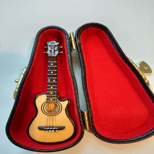 Гитара для куклы фото 8 Гитара для куклы фото 8