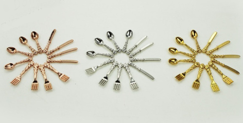 Набор столовых предметов с витой ручкой для кукольной кухни Набор столовых предметов с витой ручкой для кукольной кухни