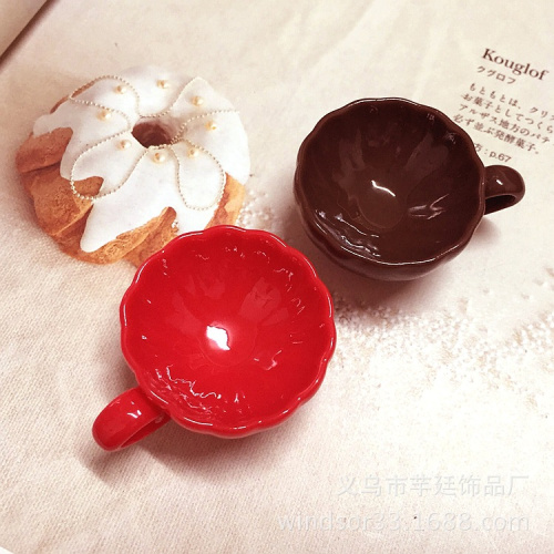 Чашки чайные для кукол коричневые Миниатюра 1:6 фото 5 Чашки чайные для кукол коричневые Миниатюра 1:6 фото 5