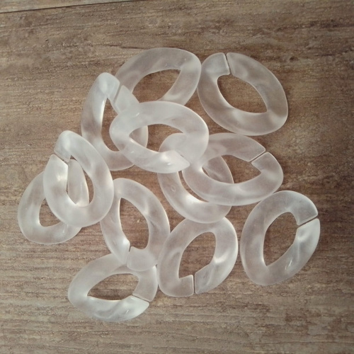 Звенья пластиковые 21 х 30 мм для цепочек  фото 6