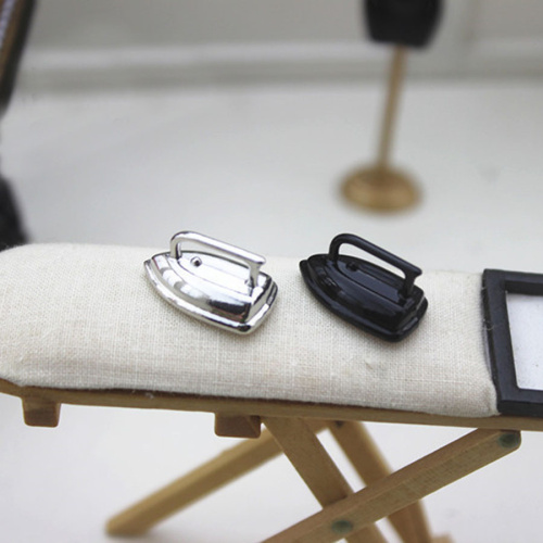 Утюг для кукольного домика Утюг для кукольного домика