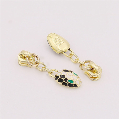 Бегунок для молнии №5 с пуллером в виде головы змеи фото 4