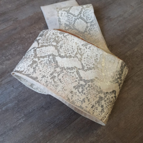 Кожа Питона 0,7 мм Белое серебро | Галерея фото | Pava.pro Кожа Питона 0,7 мм Белое серебро - фото товара