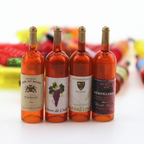 Бутылочки с вином для кукол по штучно Бутылочки с вином для кукол по штучно