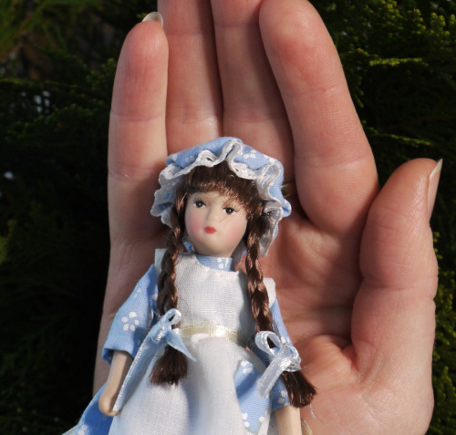 Куклы девочки 1:12 для румбоксов фото 3