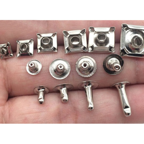 Хольнитены фигурные Пирамида 10 мм фото 2 Хольнитены фигурные Пирамида 10 мм фото 2