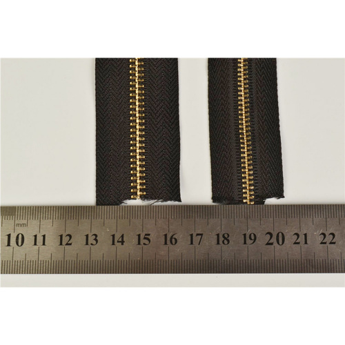 Молния металлическая №3 рулонная арт.431 фото 3 Молния металлическая №3 рулонная арт.431 фото 3