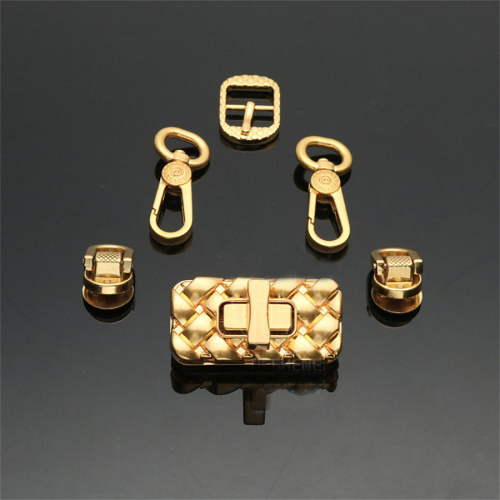 Комплект фурнитуры для сумок KFS-231003 | Галерея фото | Pava.pro Комплект фурнитуры для сумок KFS-231003 KFS-231003 - фото товара
